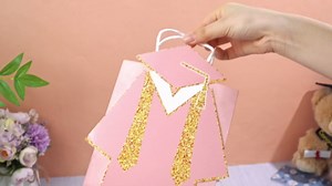 Gersoniel 12 Pcs 2026 Graduation Gift Bags 8.3 x 5.9 x 3 Inch Congrats Grad Party Favor Bags with Handles for College Graduation Theme Party Supplies Decoration(Pink)