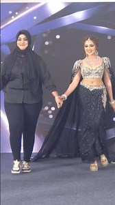 Fashion Show Makeup & Dress-Up Tutorial | Glamorous Runway Looks