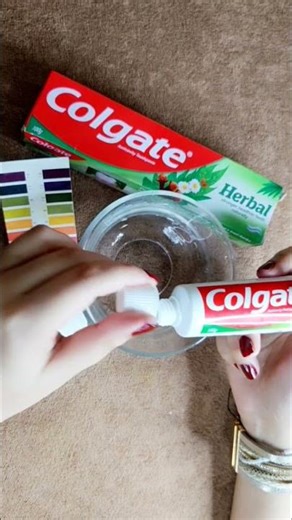 Colgate Herbal ToothPaste pH Test #shorts #colgate #toothpaste #herbal #phtest