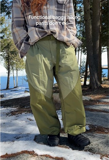 The baggy hiking pants that actually perform The Over There Pant™ is built for real movement not just looks. Lightweight, water resistant, quick dry with an adjustable waist and ankle cinch so you get that perfect baggy fit without getting in your way. If your hiking pants can’t do both comfort and performance you’re settling. #baggypants #hikingpants #gorpcore #techwear #hikinggear
