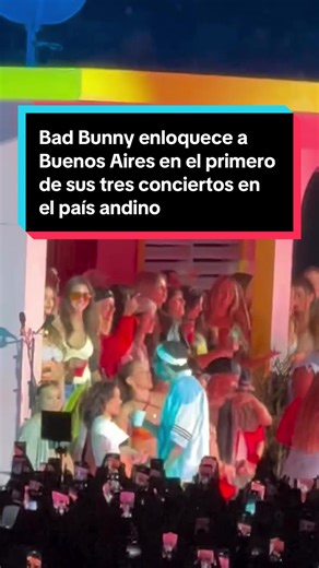 🐰 Bad Bunny volvió a convertir Buenos Aires en epicentro de la música urbana con su reciente show en el estadio River Plate, en el marco de su gira DeBÍ TiRAR MáS FOToS World Tour, que reúne a más de 200.000 personas en tres noches consecutivas. El artista puertorriqueño repasó sus mayores éxitos con una puesta en escena monumental, pantallas gigantes y un cuidado despliegue de luces que encendió al público argentino desde el primer tema. #emilia #tini #badbunny #debitirarmasfotos