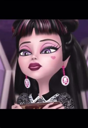 Draculaura Birthday Edit