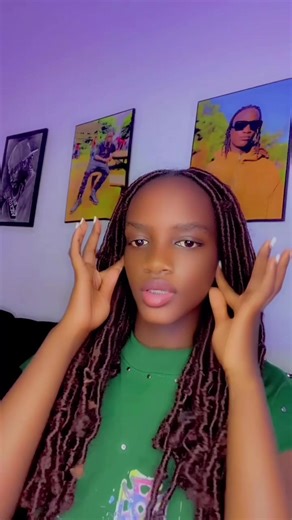 Marianahhhh👌😩😩@KREED ICON