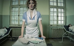 【大提琴】两个“精神病”的演奏！2CELLOS - Hysteria