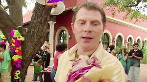 Watch Throwdown with Bobby Flay Season 3 Episode 2 - Puffy Tacos