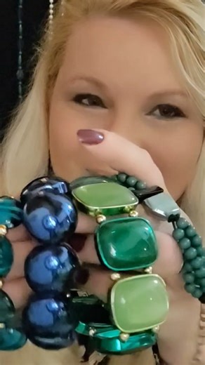Jewelry Boutique ASMR Tingly Bracelets #jewelry #asmr #asmrvideos