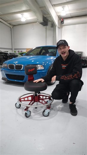 MEET THE VYPER CHAIR, the last shop chair you’ll ever buy 🔥 Proudly made in America 🇺🇸 with over 6,000 5-Star Reviews! VYPER is the go-to solution for 60,000 hard-working Americans. 💪 VYPER is loved by Mechanics, Detailers, Garage Enthusiasts, and Tradesmen of all kinds. ✅ Large, Oversized Casters ✅ Supportive Backrest ✅ Thick, Durable Seat ✅ Strong, Sturdy Build | Vyper Chair