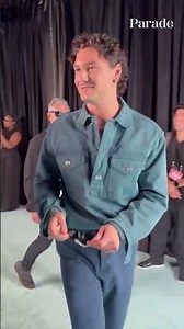 Belmont Cameli arrives to the VMAs 😍