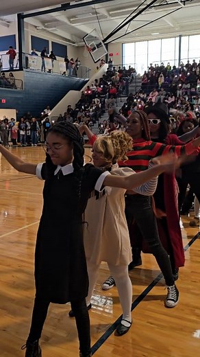 Our dance teacher Mrs. Tignor does a fantastic job of instructing her students to express themselves creatively. This is her 6th period dance class as they entertained us with a Halloween themed routine. | Northside High School
