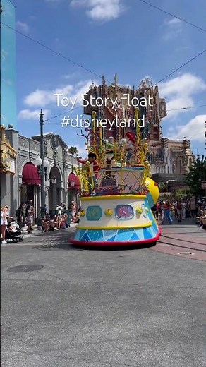 Toy Story Float at Pixar Pals Celebration | Disney California Adventure #disneyland
