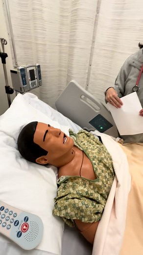 Nursing school dummies are lowkey terrifying #nursing #creepy #nextlevel | UNILAD Tech