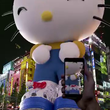 High heels on Hello Kitty Available on Jan. 18, 2024! Sanrio Hello Kitty | Crocs