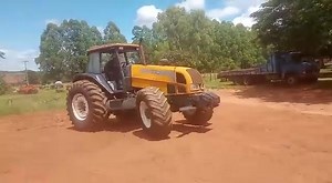 7.1K views · 257 reactions | LEIA OS ANÚNCIOS! GRADE 14X32X340 . VALOR DE VENDA: 55.000,00 . VALOR JA PRA VENDA. BH180 2009 CAMBIO ZERO COM NOTA 210 MIL VALORES JA DE VENDA 18 99793-8980 WHATSAPP JBTRATORES | JB Tratores | Facebook