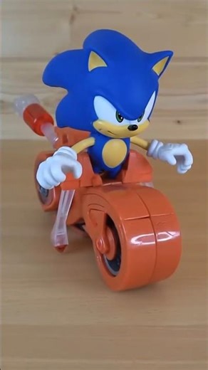 Transforming Sonic Toy