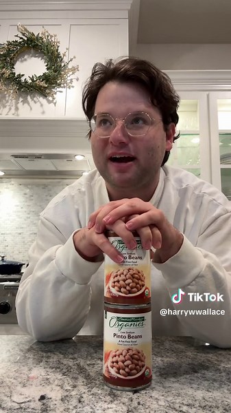 Ordered a few things from the Central Marché for some fun recipes and videos coming up! Excited to kick off this College-Friendly recipes series, so if there’s anything in particular you want to see, let me know! #groceryhaul #groceryshopping #vlog