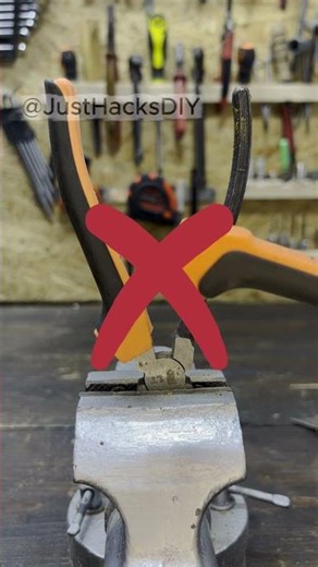 ⚡Simple Fix for a Loose Tool Handle Grip 🛠️ #lifehack #diy #handmade #craft #tools