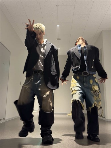 見た？もう見た？ #strangerthings #JO1 #河野純喜 JUNKI #金城碧海 SKY | stranger things