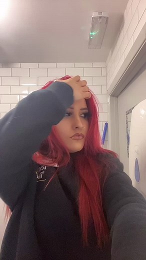 Cheyanne Brown (@cheyanne_official21) - Flicking Tongue Girl: A Playful TikTok Video