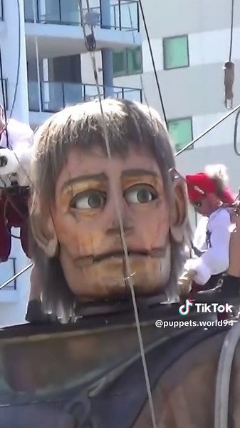 Giant Scuba Diver Puppet Showcase - Stunning Sea Odyssey