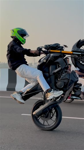 ~RANJITH🧿💜 on Instagram: "kids reaction 👀❤️‍🔥🫶🏻 . Stay unique @__rascal_rider__ . #bikelife #trendingreels #instagram #like #yamaha #explorepage #mt #rascal"