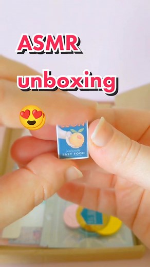 ASMR unboxing 😍. Minis from @bighouseminihouse . I'm so delighted with everything. Which would be your favourite? #unboxing #asmr #bighouseminihouse #miniature #dollhousedecor #tinythings #satisfying #aesthetic