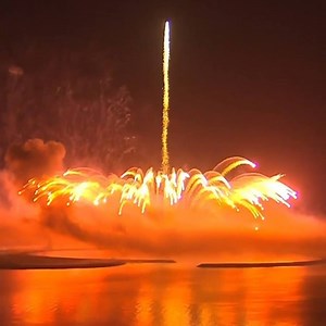 BOOM! A huge shout-out to Ras Al Khaimah for setting the Guinness World Record for the "Largest Aerial Firework Shell" this NYE 2018! 🎆 1.1 km from the ground & 1 km in diameter 🎆 | I LOVE DUBAI
