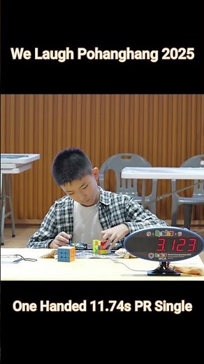 3x3 One Handed 11.74s #rubikscube #speedcubing #cubing