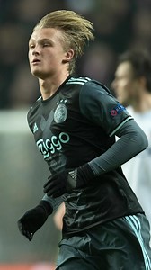 1.1M views · 7.1K reactions | Happy birthday to you! The ice cold. ❄️ | AFC Ajax | Facebook