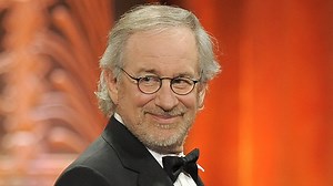 Steven Spielberg Knocks Netflix For Competing At Oscars | Blog on WatchMojo