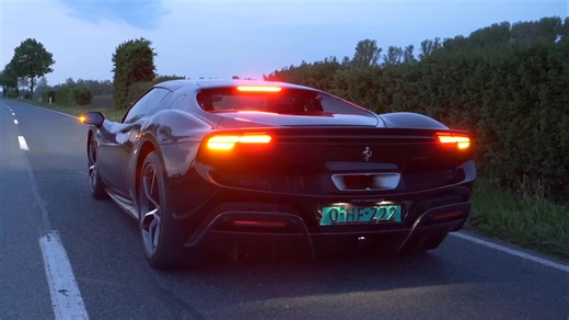 352KM/H 法拉利 296 GTB｜德国高速极速测试