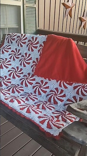 Peppermint Candy Granny Square Throw | Crochet | Craft