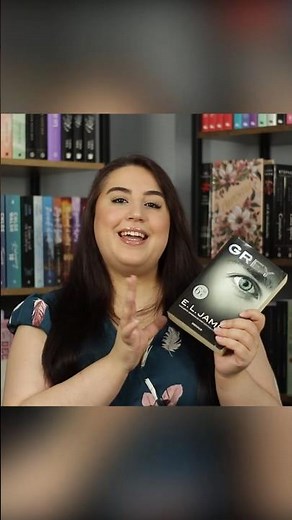 3 or 6 books? The big mystery of Fifty Shades of Grey 👔 #booktube #booksbyeli #fiftyshadesofgrey