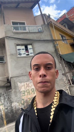 MC Collin e o encantamento do amor