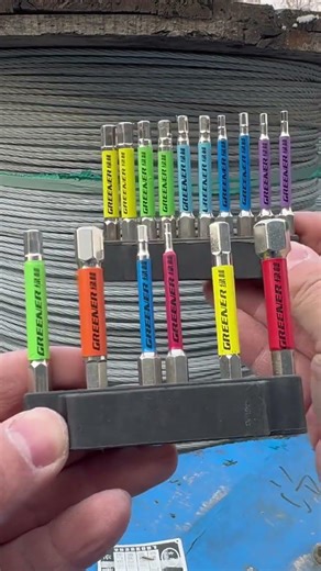 This way of removing hex socket screws is much faster than doing it manually#hardware tool