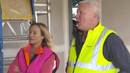 Scott Cam tells Eliza and Liberty they should have won