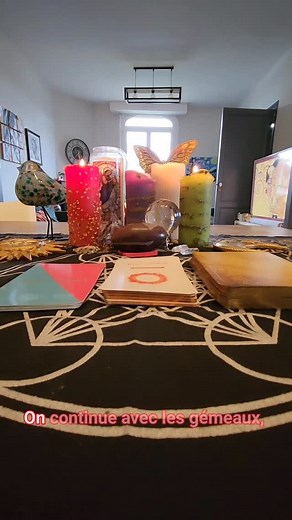 Ton message : Astro crush X l'oracle de le terreau d'Ankaa @lesmedeoresdankaa X l'oracle Akasha @lesportesdedemain partie 2🕯🧚‍♀️🔮 #guidance #videomedium #video #oclairdenosame | Caroline Martin-chave