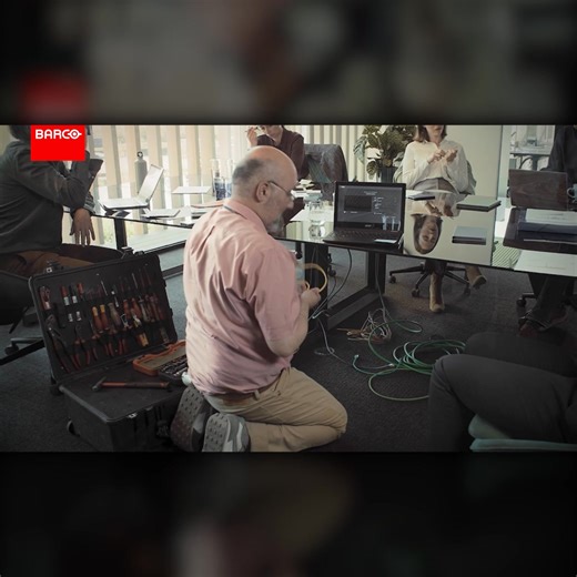 ClickShare makes meetings easy. The wireless solution trusted by IT since 2012. | ClickShare by Barco