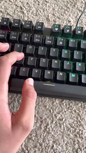How to click space bar on gaming keyboard
