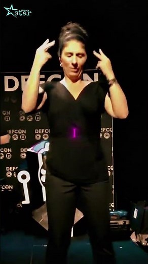 Eminem “Rap God” Performed in Sign Language 🔥👏