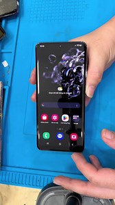 Thay màn hình Samsung S20 Ultra tại tiệm phế liệu