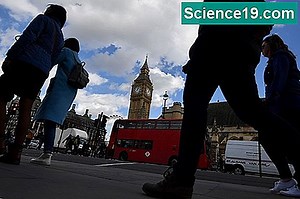 Kas atstumia magnetus? 💫 Mokslinė Ir Populiarus Multimedijos Versija. 2025