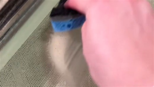 I was fed up of scrubbing my oven but discovered a hack that works in 20 mins