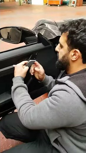 911 carrera s door car/panel removal