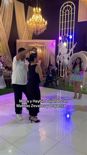 Cumpleaños Moca: Fiesta con Mathias y Orquesta