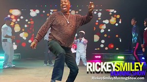 Bet you didn't know I could work a Soul Train line like this! Here's the rest of the video of me and my coworkers from The Rickey Smiley Morning Show at the UniverSoul Circus... bit.ly/1PhWRou | Gary With Da Tea