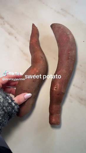 Discover Fresh Finds at Our Local Farmers Market