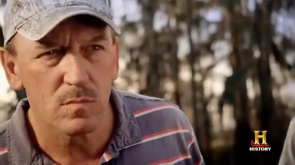 ‘Swamp People’ Star Arrested in Hunting Sting Operation