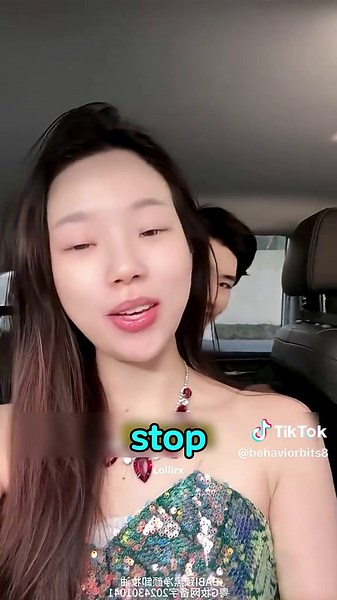 this girl decide 🙄 #viraltiktok #unfreezmyaccount #foryoupage #foryou #viraltiktok