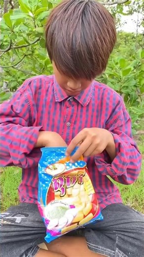 Bushcraft Skills: Simple But Very Useful#survival #bushcraft #camping #shorts 😱😨😭#food 33710