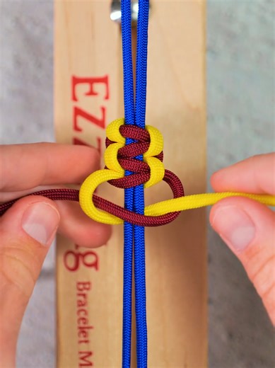 Essential Paracord Knots for Beginners